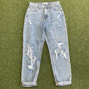 Ripped jeans high rise 28